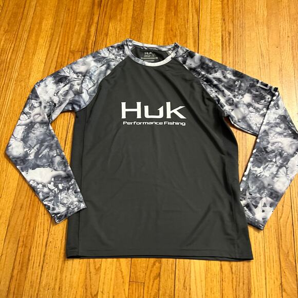 Huk Fishing Shirt Mens Small Camo Mossy Oak Performance Long Sleeve - Picture 1 of 7